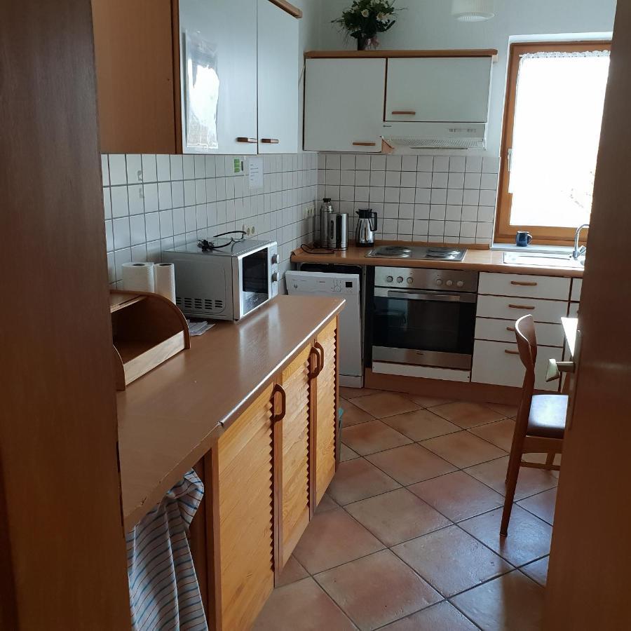 Ferienhaus Rhoenspass Mosbach  エクステリア 写真